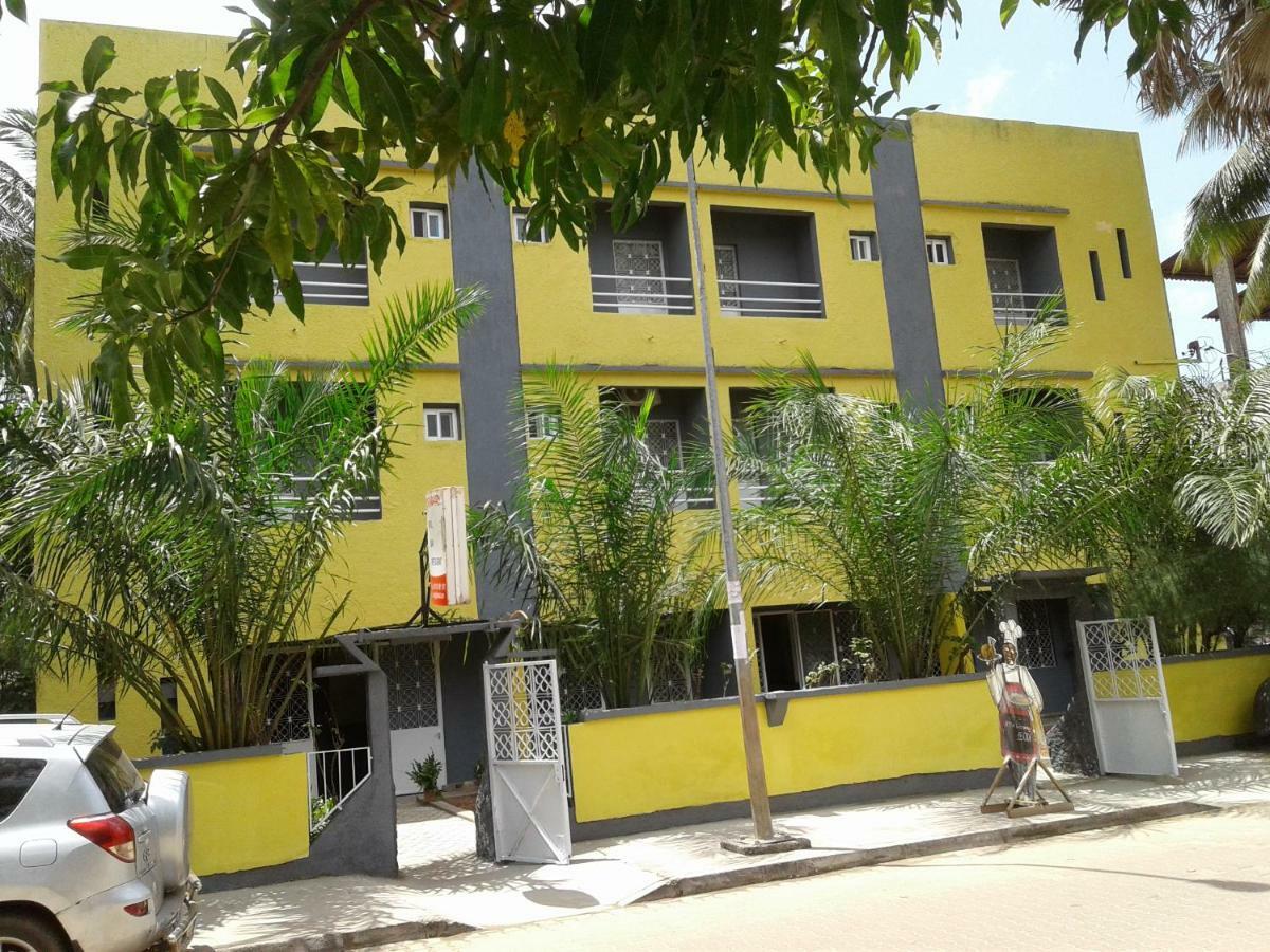 Hotel Ndaary Khassoum Sarl Ziguinchor Kültér fotó